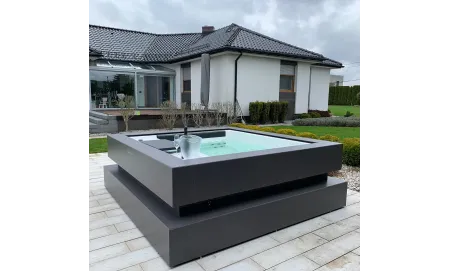 Spa Cube , 4-Sitzer-Whirlpool für drinnen und draußen – Aquavia Spa
