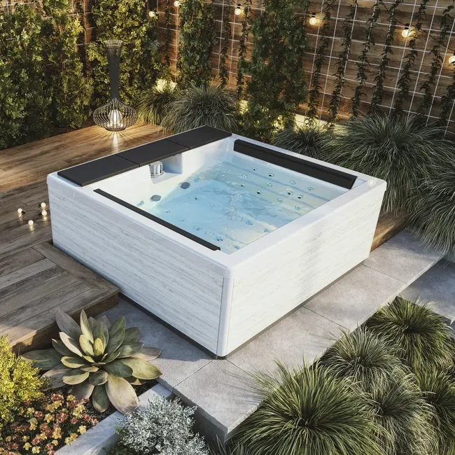 Quantum Spa, 4-seater indoor and outdoor jacuzzi - Aquavia Spa