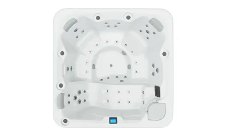 Spa Mallorca , eingebauter Whirlpool für 6 Personen – Aquavia Spa