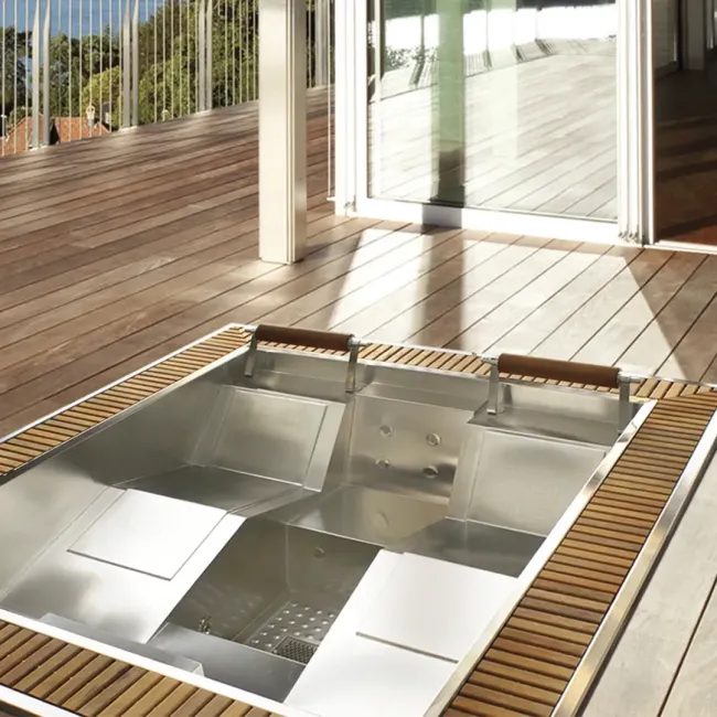 Spa Elegant jacuzzi en acier inoxydable pour 4 personnes - Aquavia Spa