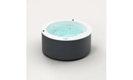 Spa Sundown , jacuzzi interior și exterior cu 5 locuri - Aquavia Spa