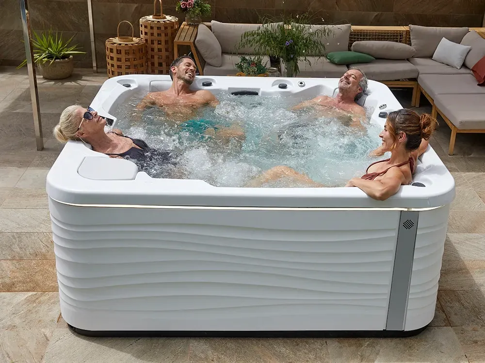 Spas 4 places | Familier et confortable | Aquavia Spa